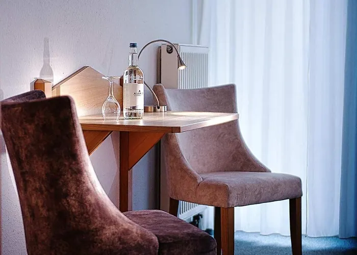 Gasthof Kreuz Inn 2*