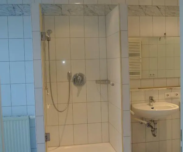 Inn Gasthof Kreuz 2*